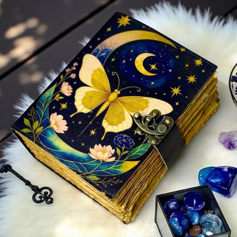 Luna Moth Leather Journal – 5x7, 200 Pages